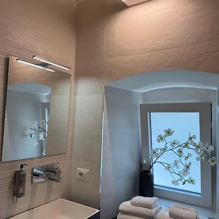 Casa La Torretta Апартаменти *